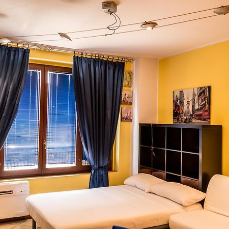 Cozy Suite Rogoredo Apartment Next To The Metro And Train Station Milan Exterior photo