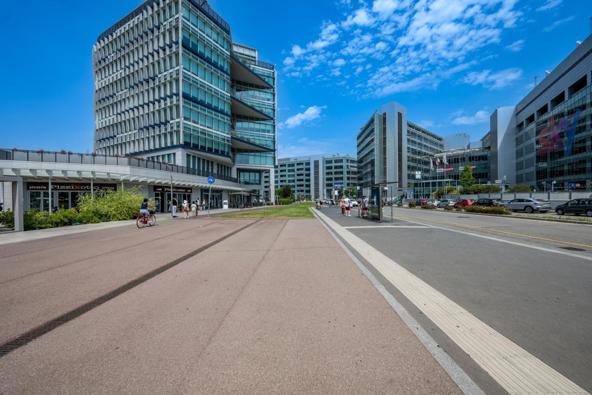Cozy Suite Rogoredo Apartment Next To The Metro And Train Station Milan Exterior photo